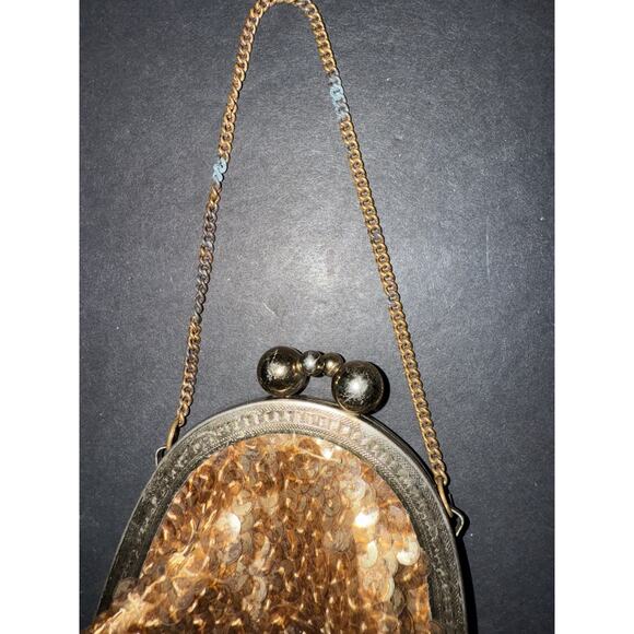 Vtg Dome Top Gold Sequin Evening Bag Lined Purse Handbag Kiss Clasp Cocktail - Picture 2 of 8